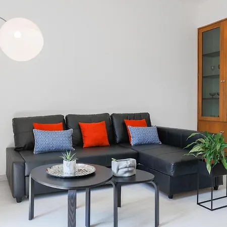 La Dolce Vista By My In