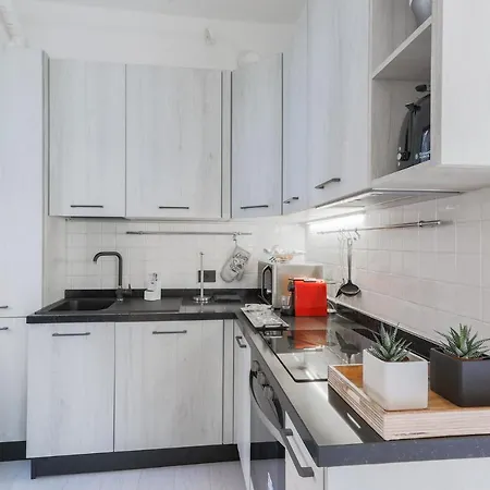 La Dolce Vista By My In