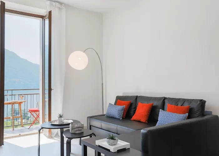 Apartamento La Dolce Vista By My In Moltrasio