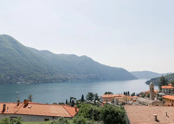 La Dolce Vista By My In Moltrasio